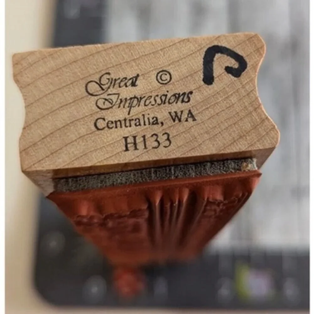 Great Impressions Leafy Ivy Butterflies Border H133 Rubber Stamp Wood #C2